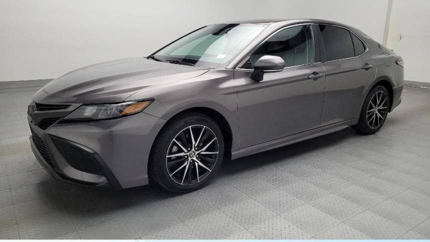 2022 Toyota Camry SE — Sedan — 67,691 mi — Tyler, TX