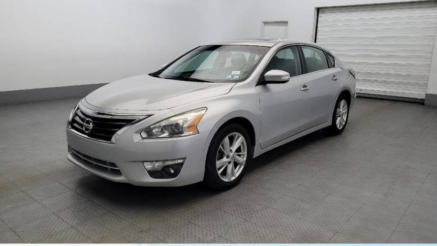 2014 Nissan Altima 2.5 SV — Sedan — 115,408 mi — Chesapeake, VA