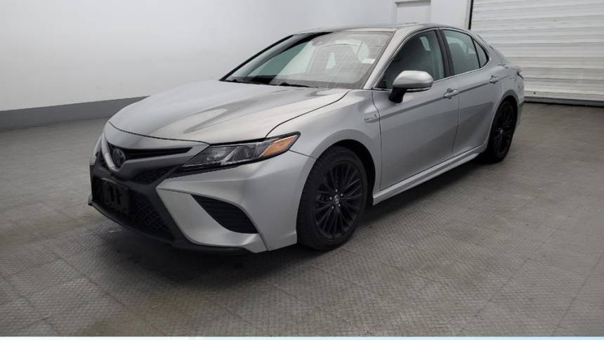 2020 Toyota Camry Hybrid SE — Sedan — 94,564 mi — Chesapeake, VA