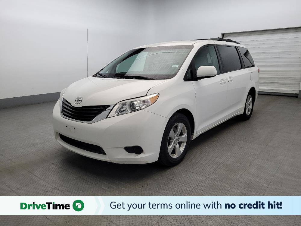 2014 Toyota Sienna LE — Minivan — 127,829 mi — Richmond, VA