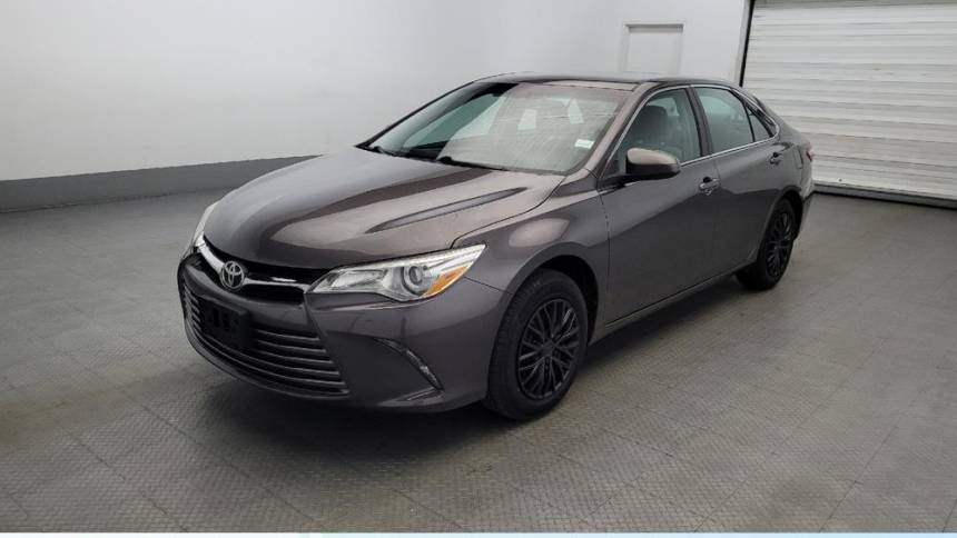 2016 Toyota Camry LE — Sedan — 17,753 mi — Newport News, VA