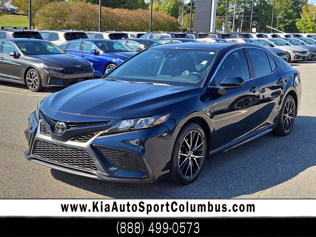 2021 Toyota Camry SE — Sedan — 116,779 mi — Columbus, GA