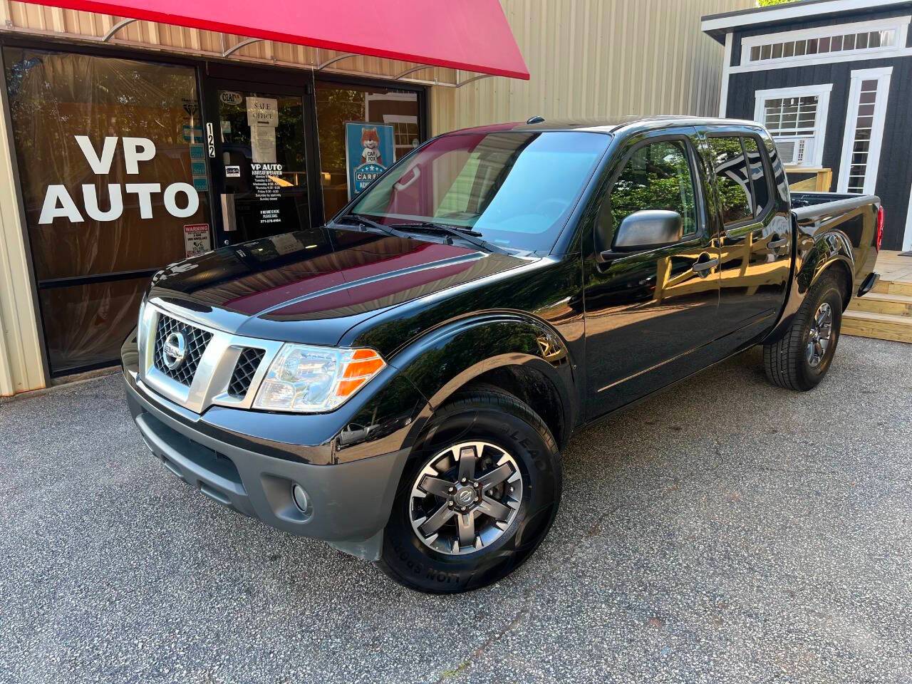 2015 Nissan Frontier Desert Runner — Pickup Truck — 104,586 mi — Greenville, SC