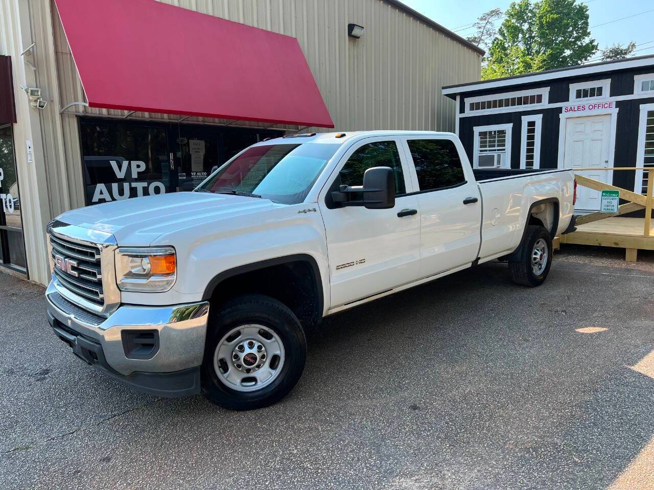2017 GMC Sierra 2500HD Sierra — Pickup Truck — 176,100 mi — Greenville, SC