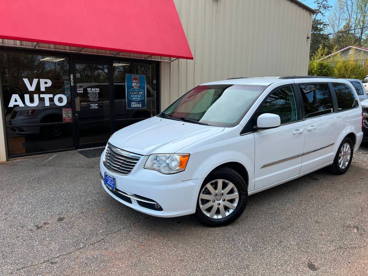 2014 Chrysler Town & Country Touring — Minivan — 198,969 mi — Greenville, SC