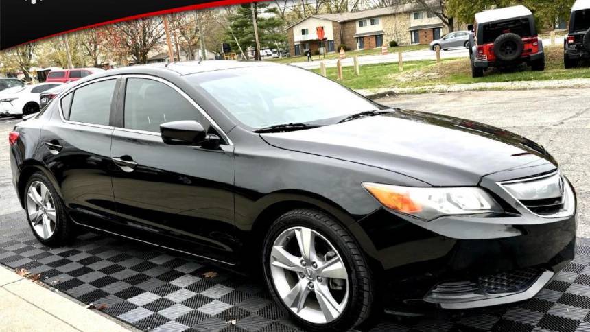 2015 Acura ILX Standard — Sedan — 135,499 mi — Indianapolis, IN