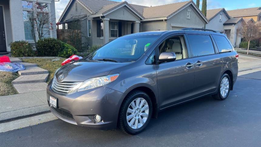 2014 Toyota Sienna Limited — Minivan — 56,220 mi — Rocklin, CA