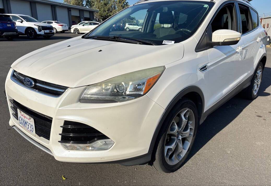 2013 Ford Escape Titanium — SUV — 122,805 mi — Rocklin, CA