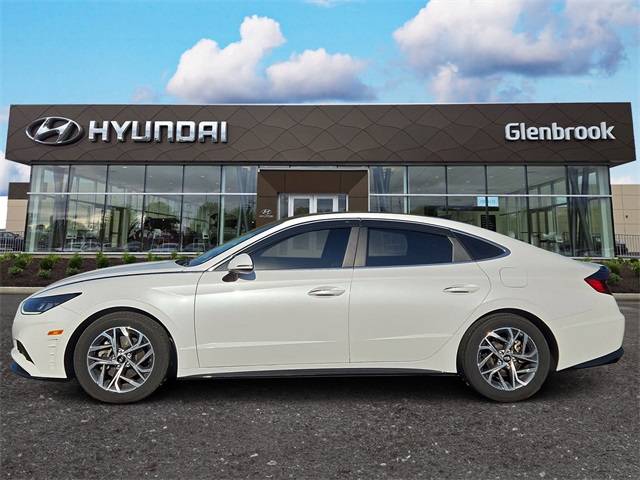 2022 Hyundai Sonata SEL — Sedan — 56,741 mi — Fort Wayne, IN