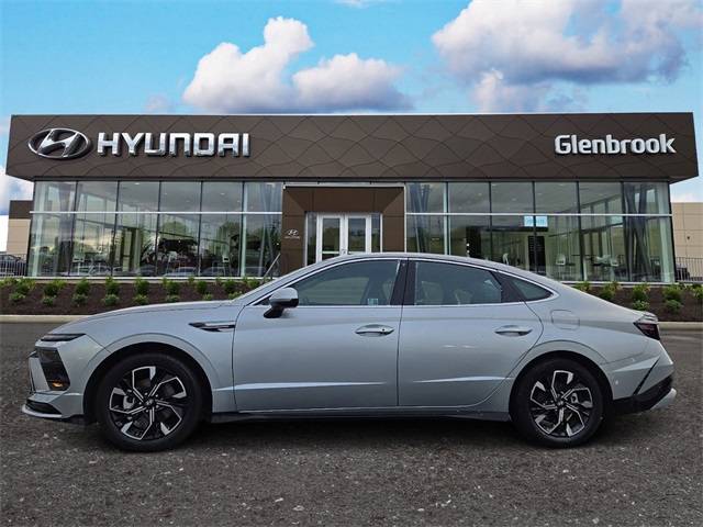 2024 Hyundai Sonata SEL — Sedan — 9,648 mi — Fort Wayne, IN