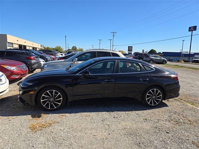 2023 Hyundai Sonata Limited — Sedan — 20,122 mi — Fort Wayne, IN