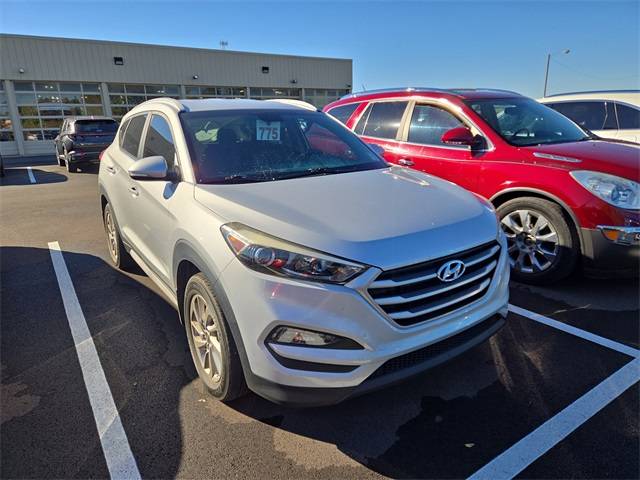2017 Hyundai Tucson SE Plus — SUV — 83,867 mi — Fort Wayne, IN