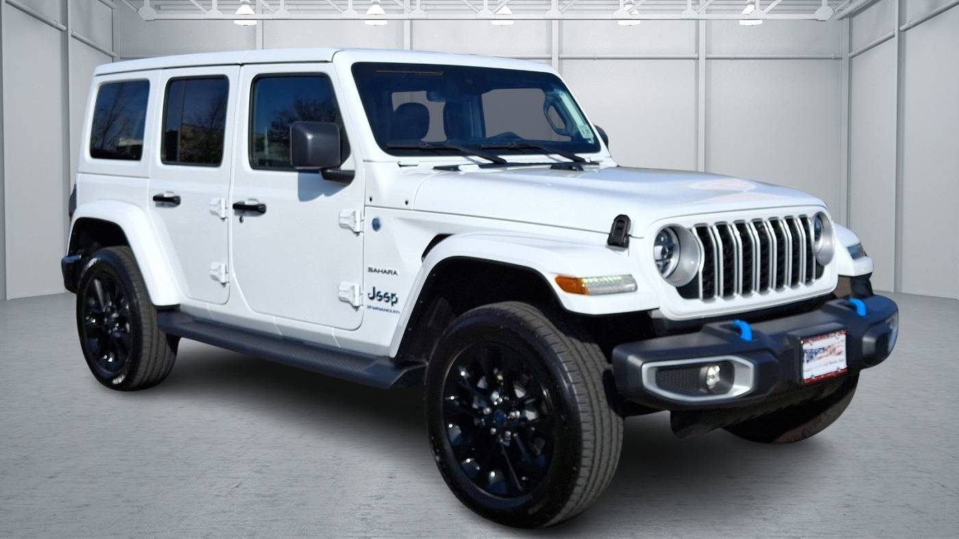 2024 Jeep Wrangler Sahara — SUV — 6,310 mi — Sicklerville, NJ
