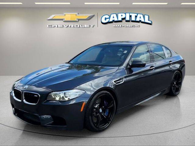 2016 BMW M5 Standard