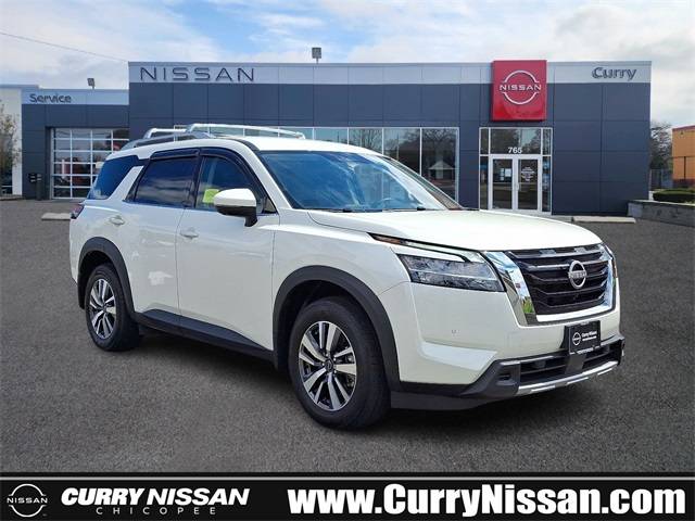 2024 Nissan Pathfinder SL — SUV — 6,897 mi — Chicopee, MA