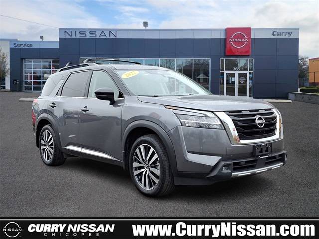 2022 Nissan Pathfinder Platinum — SUV — 10,699 mi — Chicopee, MA