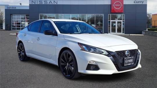 2022 Nissan Altima SR — Sedan — 31,004 mi — Chicopee, MA