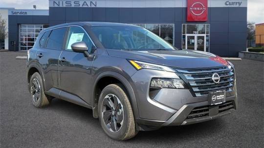 2025 Nissan Rogue SV — SUV — 4,320 mi — Chicopee, MA