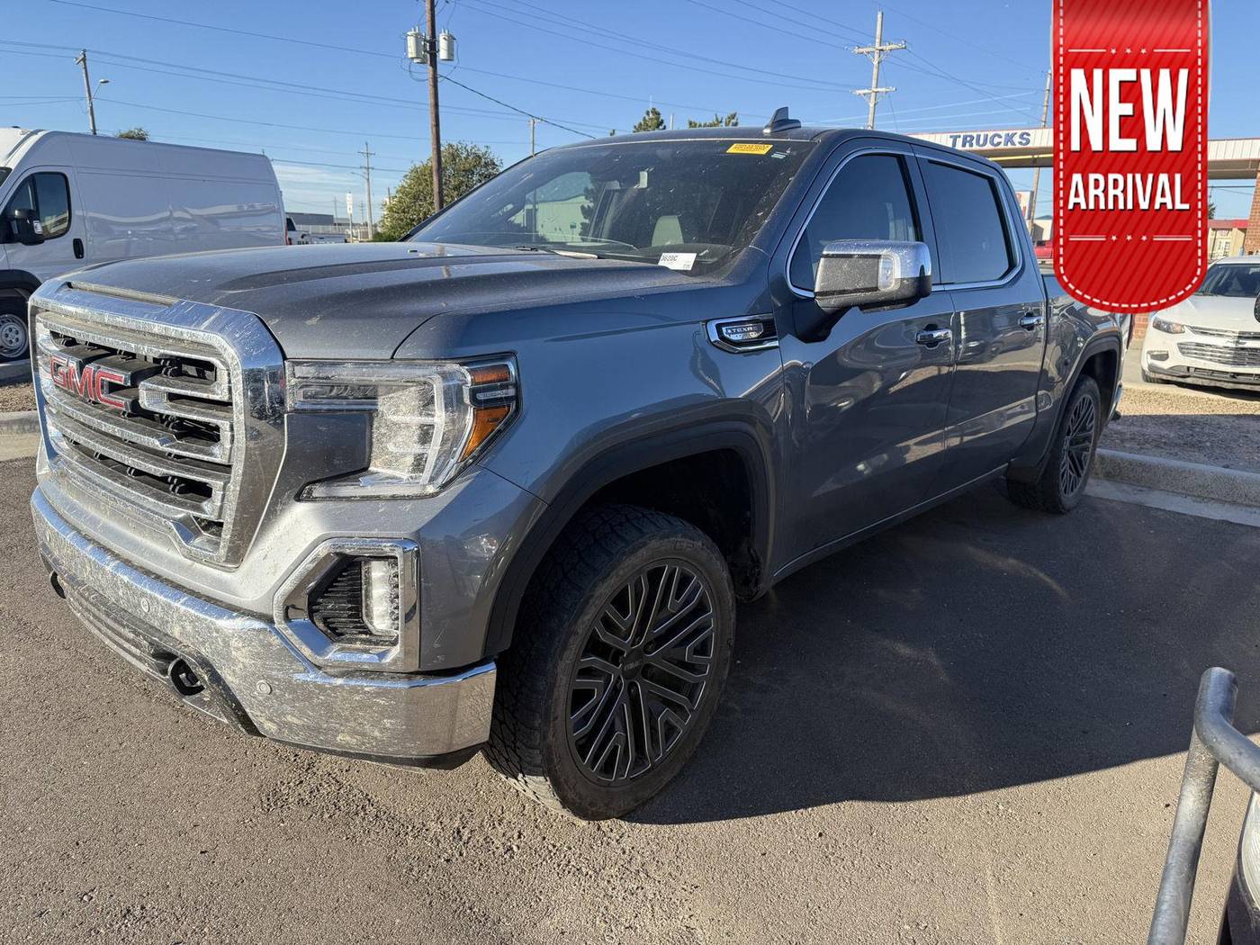 2019 GMC Sierra 1500 SLT — Pickup Truck — 105,000 mi — Garden City, KS