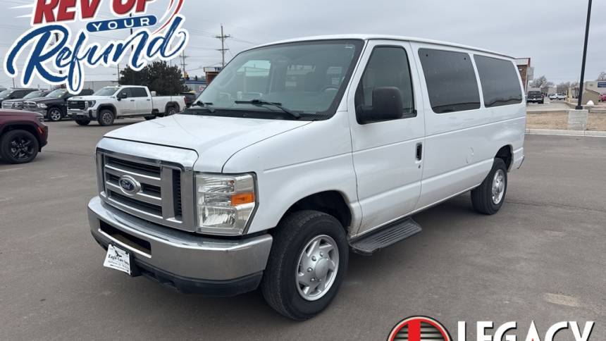 2014 Ford Econoline Wagon E-350 Super Duty XLT — Passenger Van — 192,692 mi — Garden City, KS