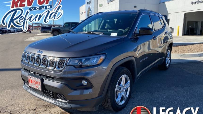 2024 Jeep Compass Latitude — SUV — 30,003 mi — Garden City, KS