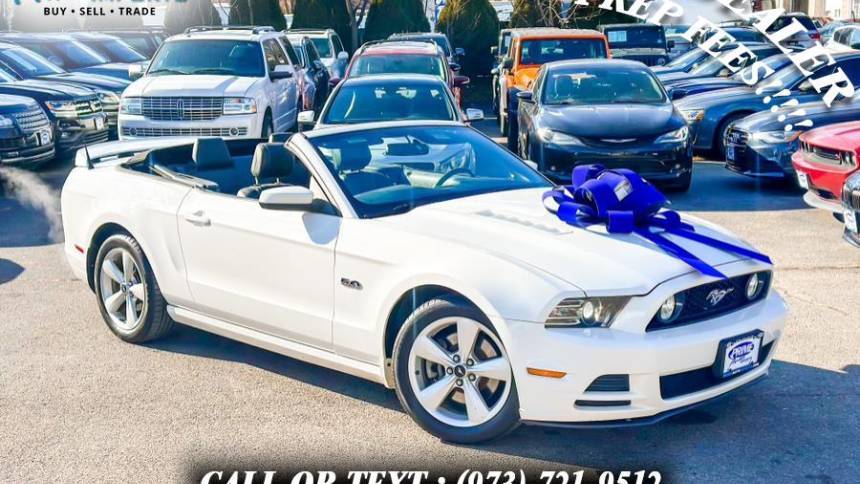 2013 Ford Mustang GT Premium — Convertible — 86,719 mi — Riverdale, NJ