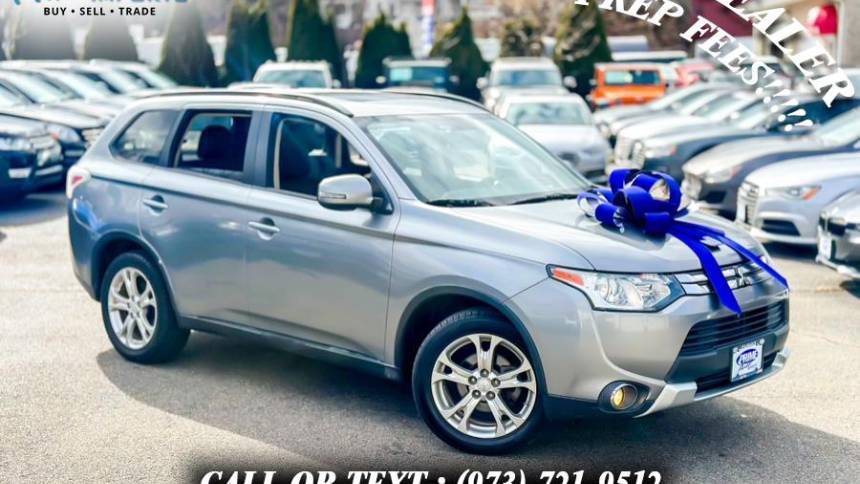 2015 Mitsubishi Outlander SE