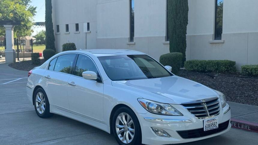 2012 Hyundai Genesis 3.8 — Sedan — 128,018 mi — Roseville, CA