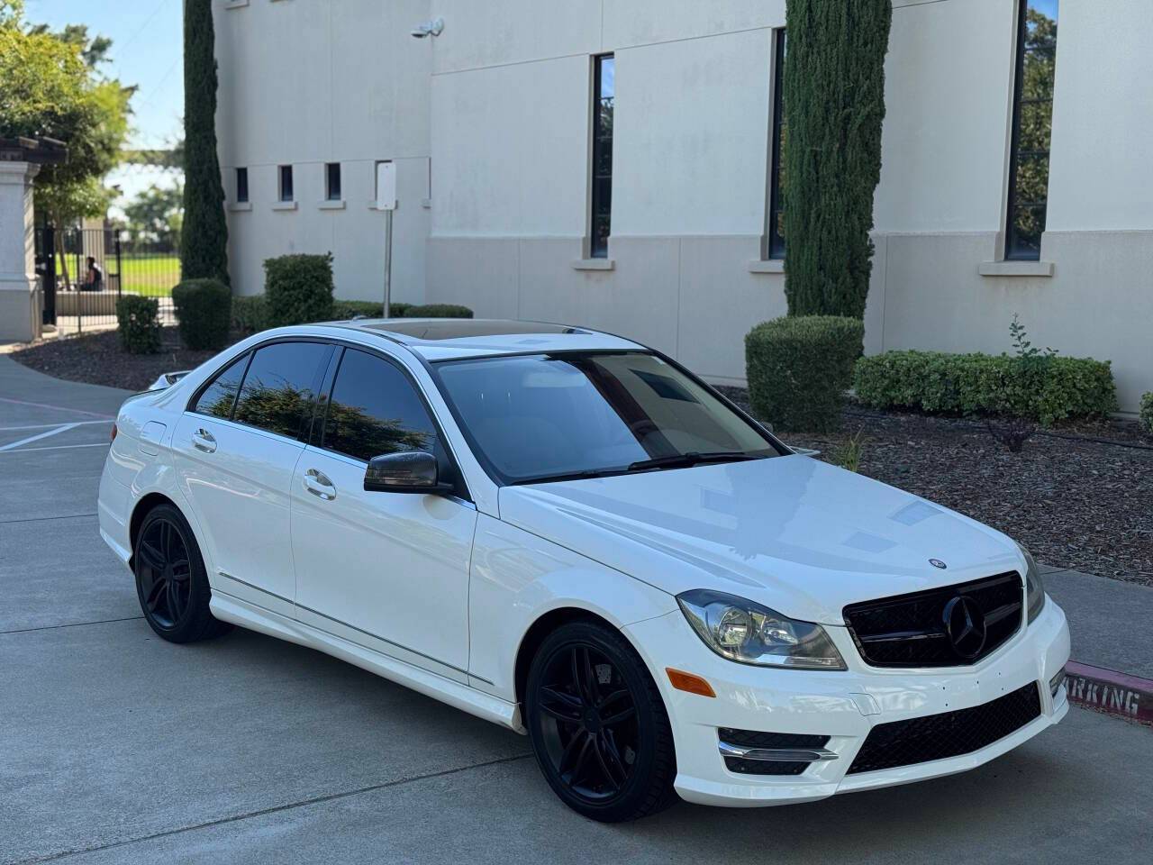2014 Mercedes-Benz C-Class C 300 — Sedan — 130,432 mi — Roseville, CA