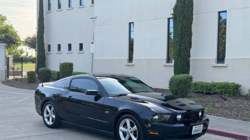 2010 Ford Mustang GT Premium — Coupe — 105,134 mi — Roseville, CA
