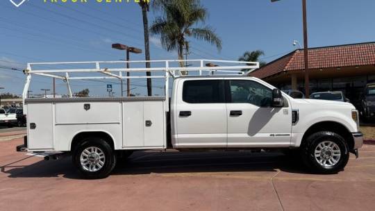 2019 Ford Super Duty F-350 Chassis Cab XLT — Chassis Cab Truck — 88,487 mi — Norco, CA