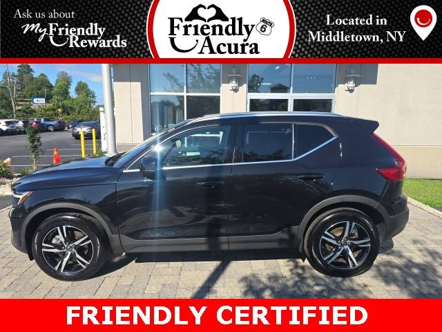 2025 Volvo XC40 Core — SUV — 10,992 mi — Middletown, NY