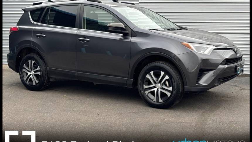 2017 Toyota RAV4 LE — SUV — 123,125 mi — Denver, CO