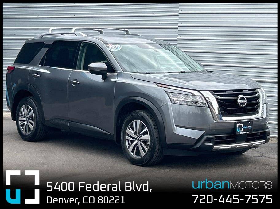 2024 Nissan Pathfinder SL — SUV — 17,040 mi — Denver, CO