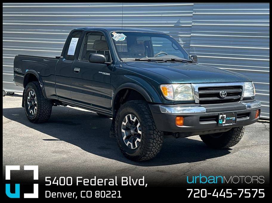 1998 Toyota Tacoma Base — Pickup Truck — 200,613 mi — Denver, CO