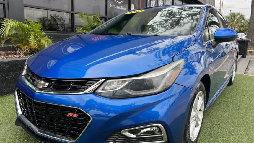 2017 Chevrolet Cruze LT — Hatchback — 66,627 mi — Tampa, FL