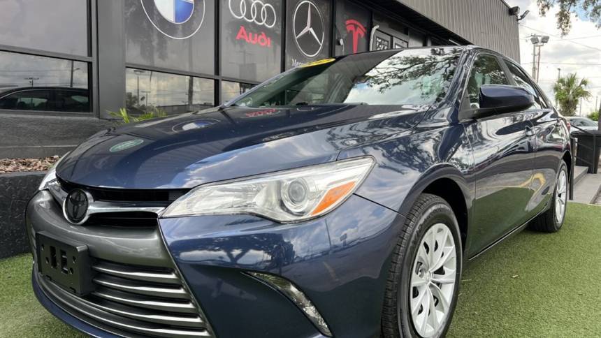 2017 Toyota Camry LE — Sedan — 86,277 mi — Tampa, FL