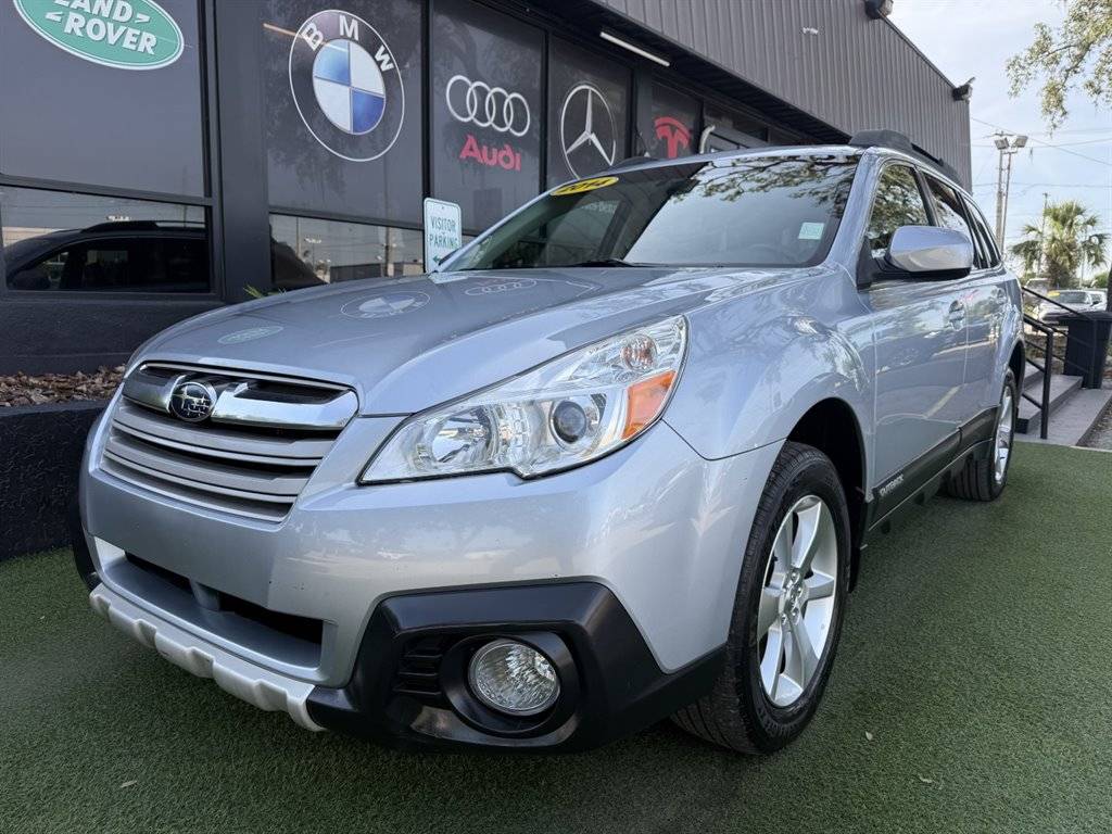 2014 Subaru Outback 2.5i Limited — SUV — 85,659 mi — Tampa, FL