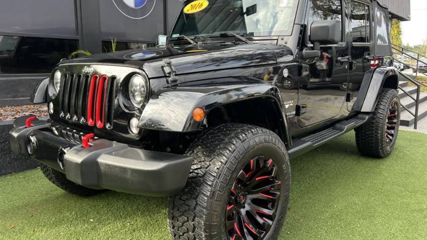 2016 Jeep Wrangler Sahara — SUV — 70,648 mi — Tampa, FL
