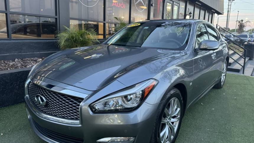 2018 INFINITI Q70 3.7 LUXE — Sedan — 67,980 mi — Tampa, FL