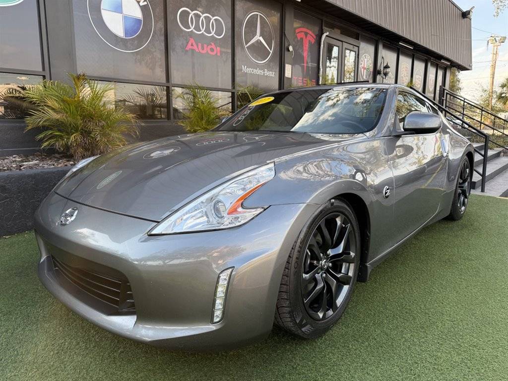 2017 Nissan 370Z Base