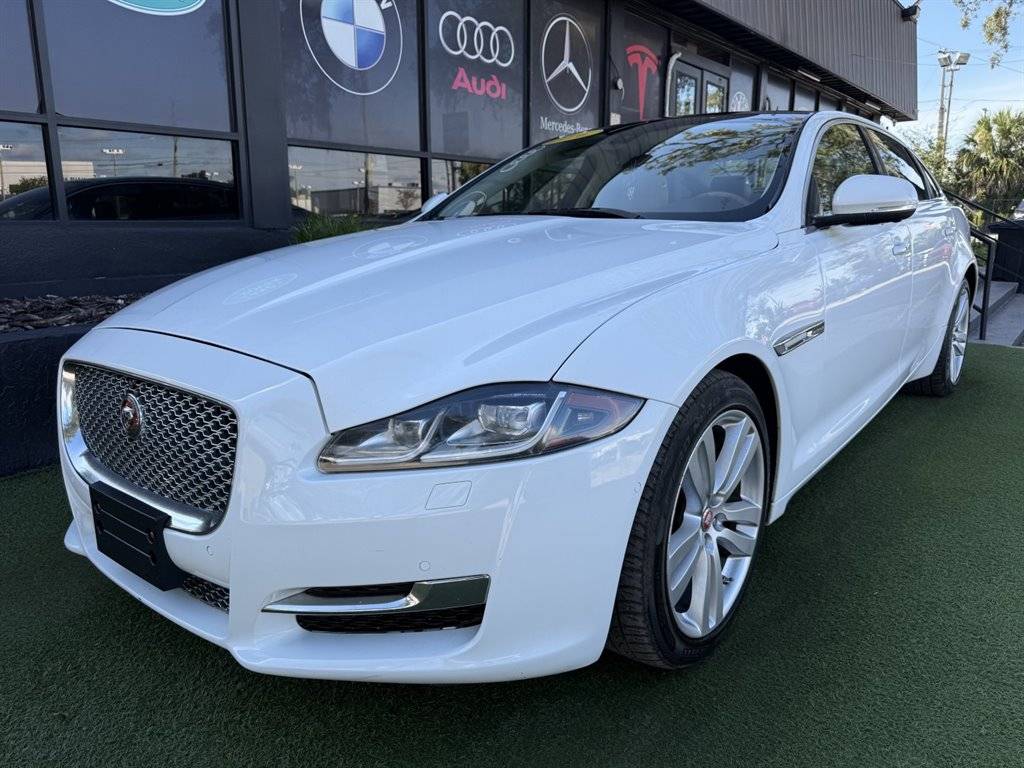 2016 Jaguar XJ Portfolio