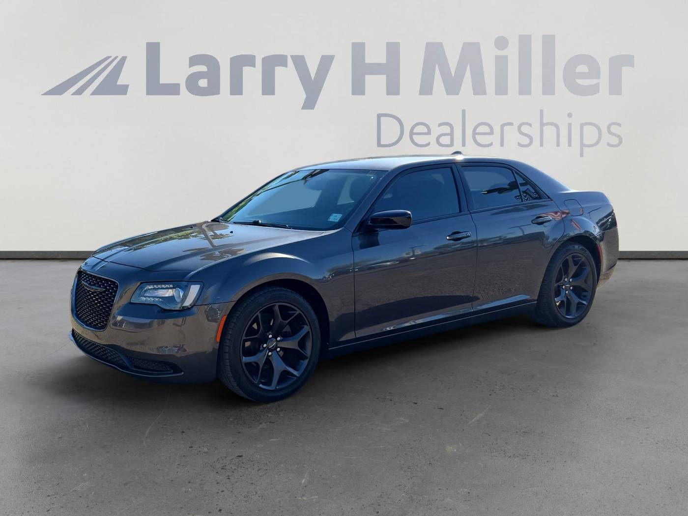 2020 Chrysler 300 Touring — Sedan — 37,061 mi — Tucson, AZ