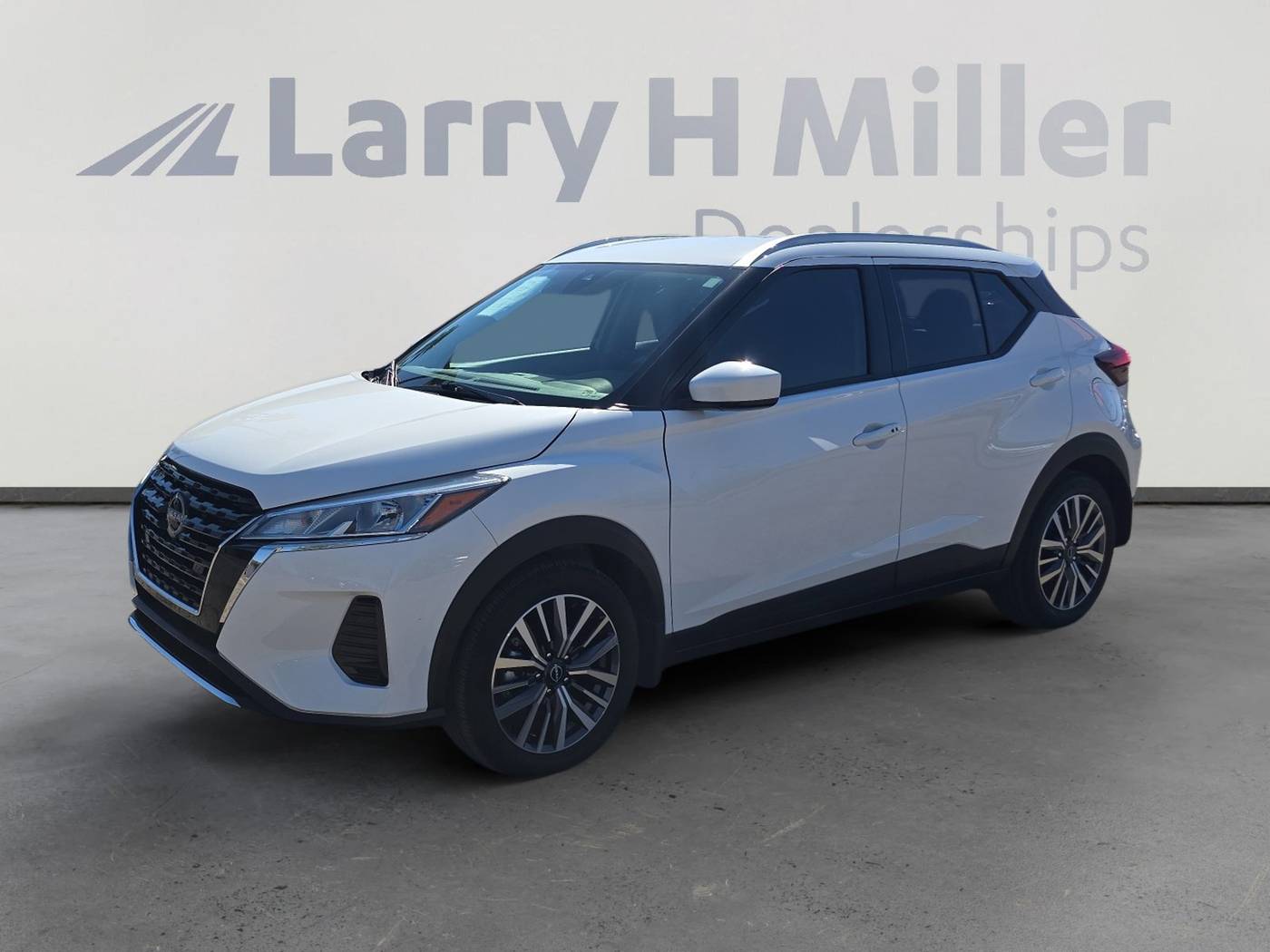 2024 Nissan Kicks SV — SUV — 4,893 mi — Tucson, AZ