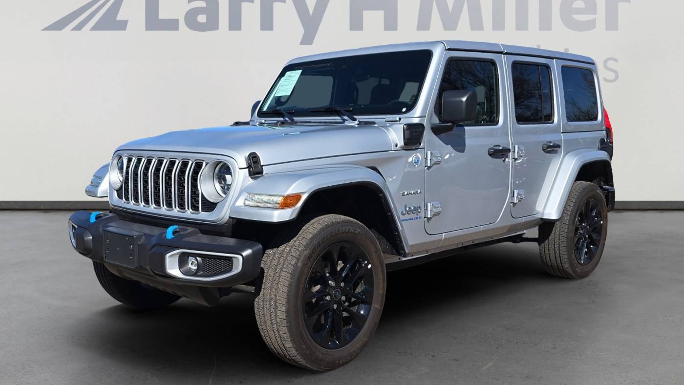 2024 Jeep Wrangler Sahara — SUV — 30,726 mi — Tucson, AZ
