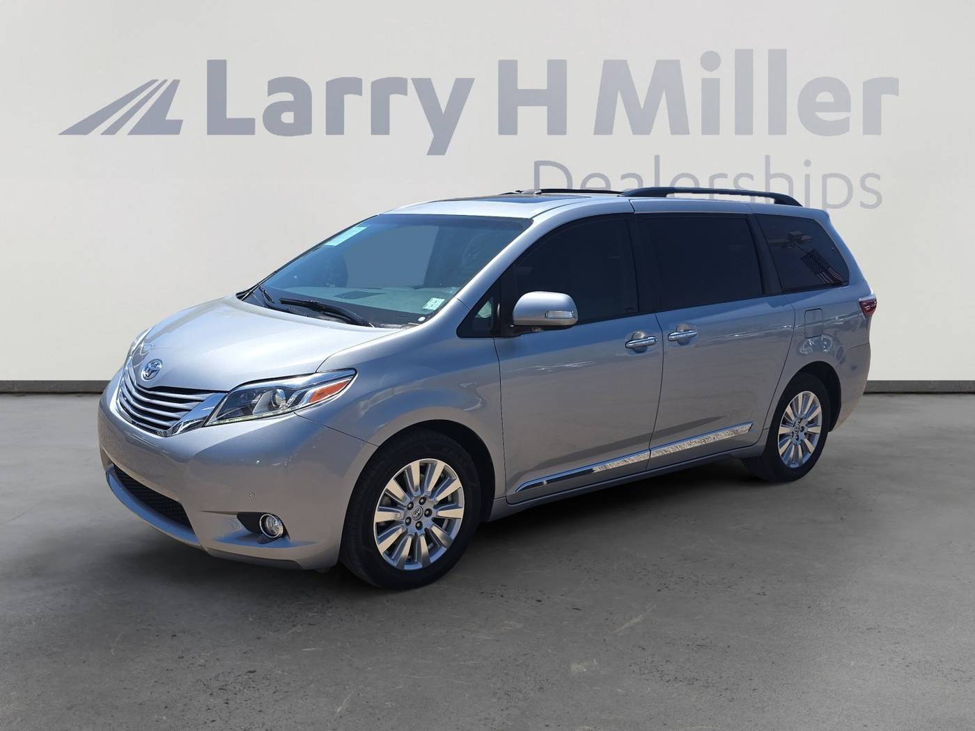 2017 Toyota Sienna XLE — Minivan — 75,448 mi — Tucson, AZ