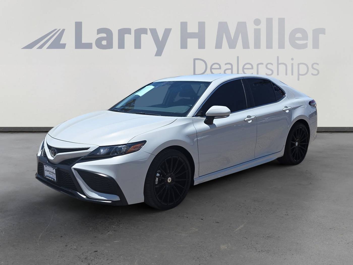 2023 Toyota Camry SE — Sedan — 23,115 mi — Tucson, AZ