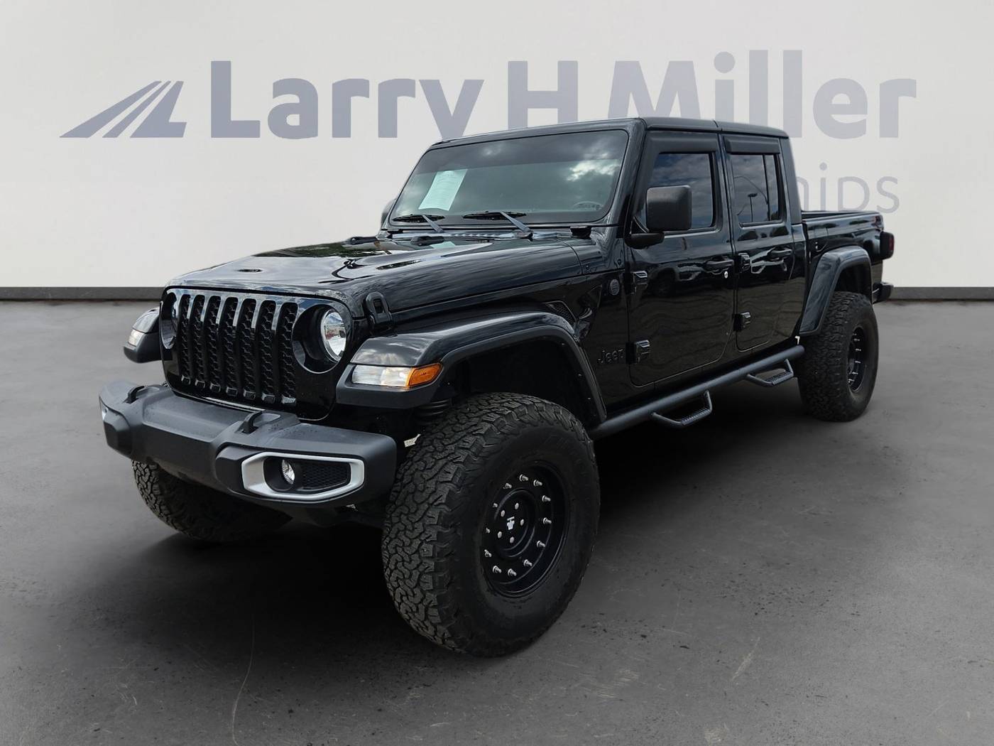2022 Jeep Gladiator Sport S — Pickup Truck — 28,325 mi — Tucson, AZ
