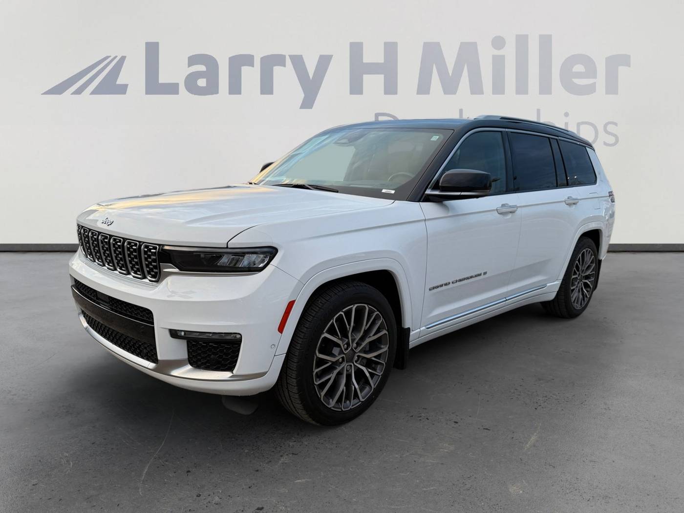 2022 Jeep Grand Cherokee Summit Reserve — SUV — 51,756 mi — Tucson, AZ