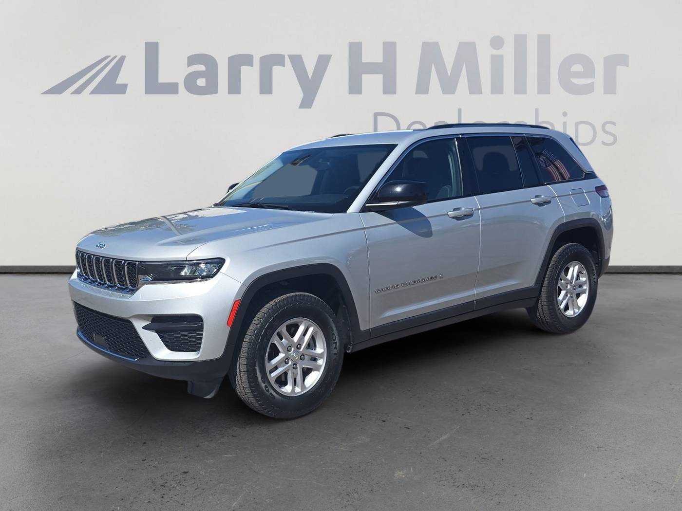2023 Jeep Grand Cherokee Laredo — SUV — 52,843 mi — Tucson, AZ